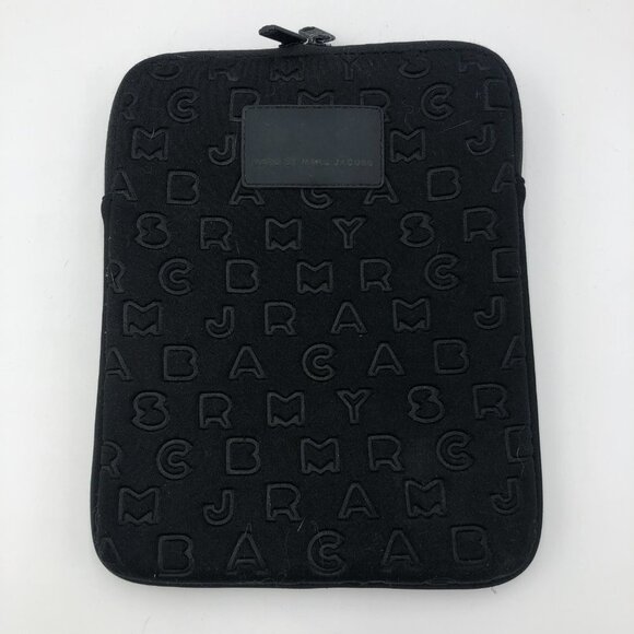 MARC by Marc Jacobs Dreamy Black Logo Neoprene Padded Tablet Case Zippered Top - Picture 8 of 8